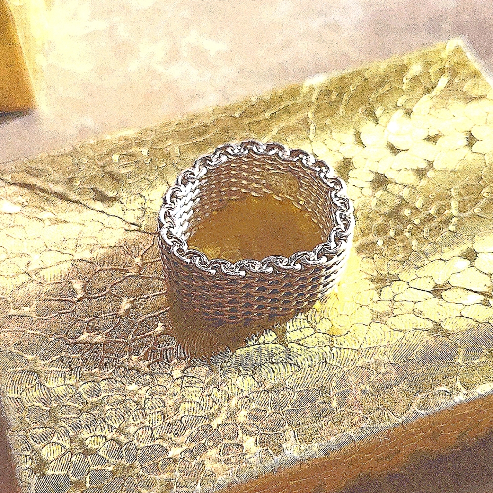 Tiffany An Co. 925 mesh ring